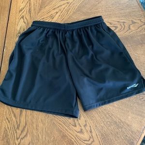 Saucony Mens black running short
